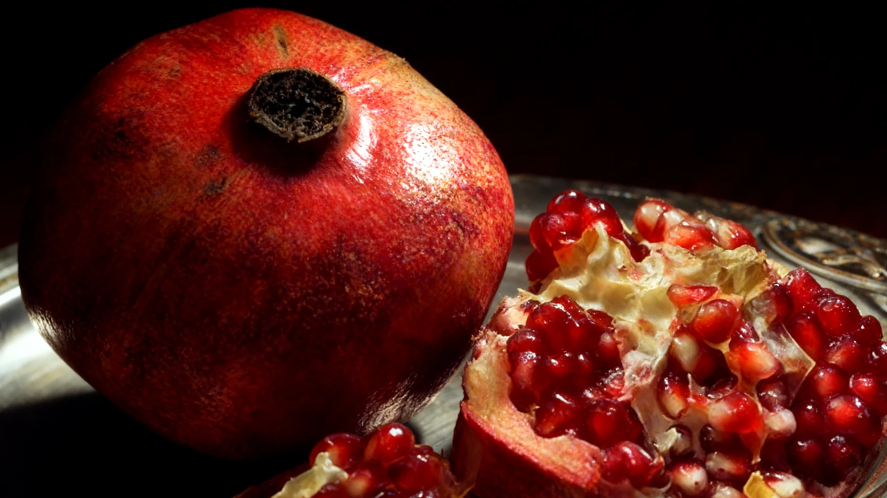 Forbidden Fruit2026-01-07T12:53:59.459Z"