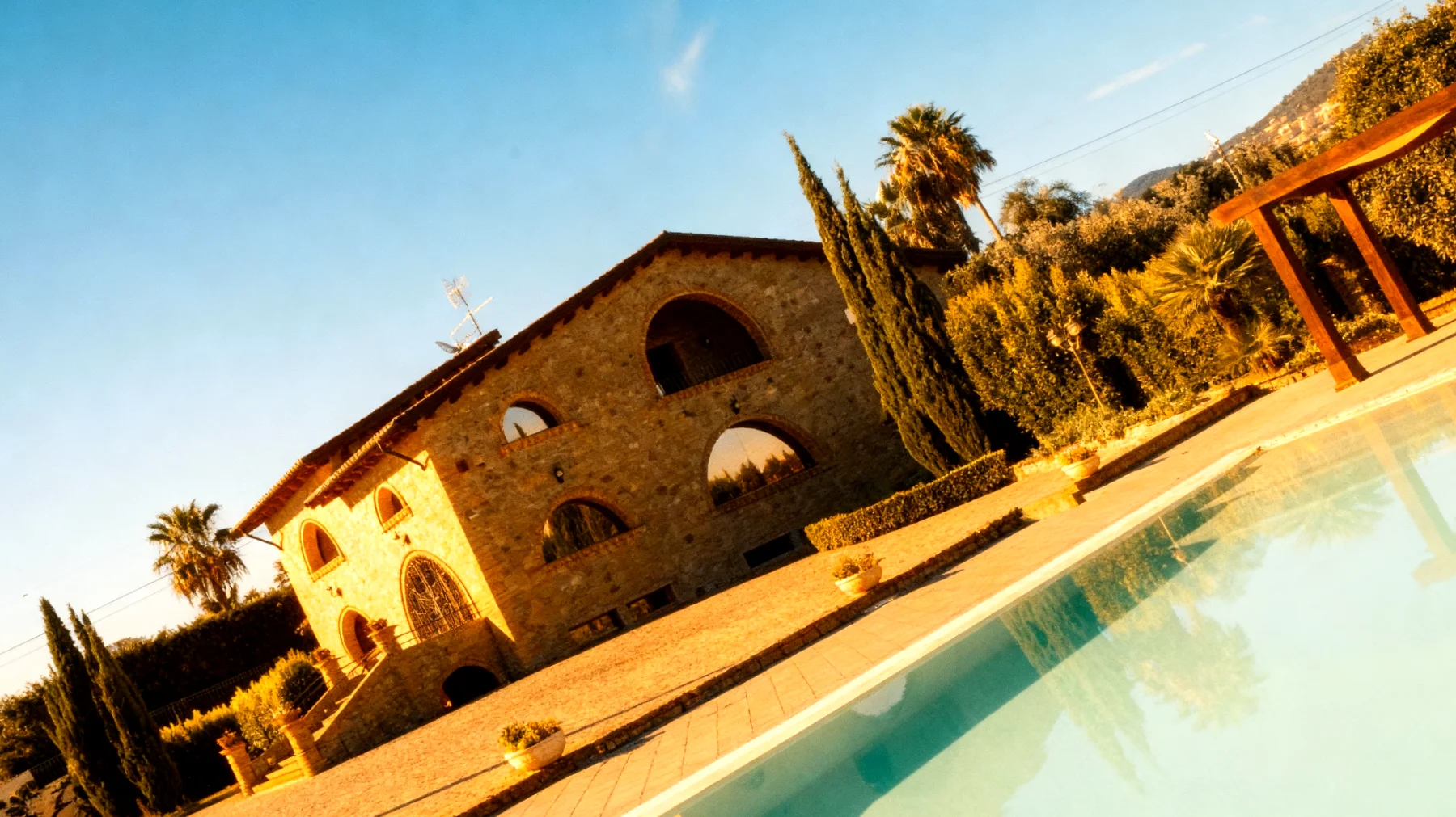 Un posto al sole 2026-01-12T12:37:05.708Z"